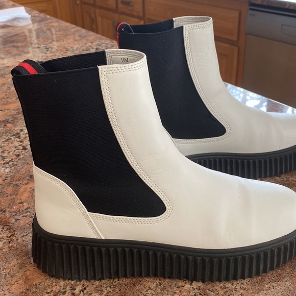 Chelsea boot - Picture 3 of 8